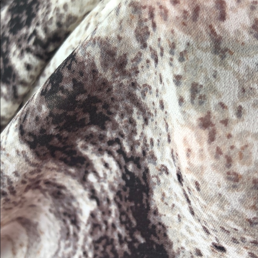 Blouse - Picture 6 of 6